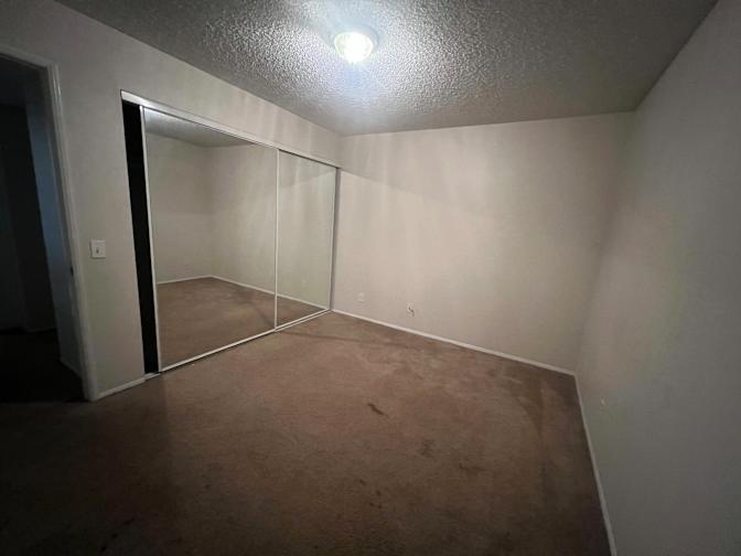 Photo of L's room