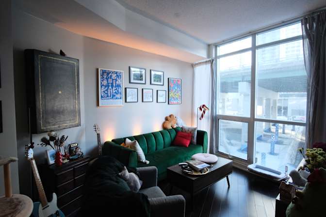 Tolobi Rental's room