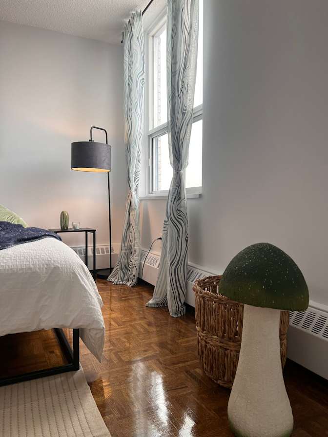 Photo of Emre's room