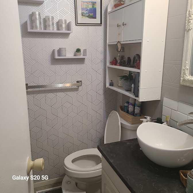 Lloyd R Clarke's room