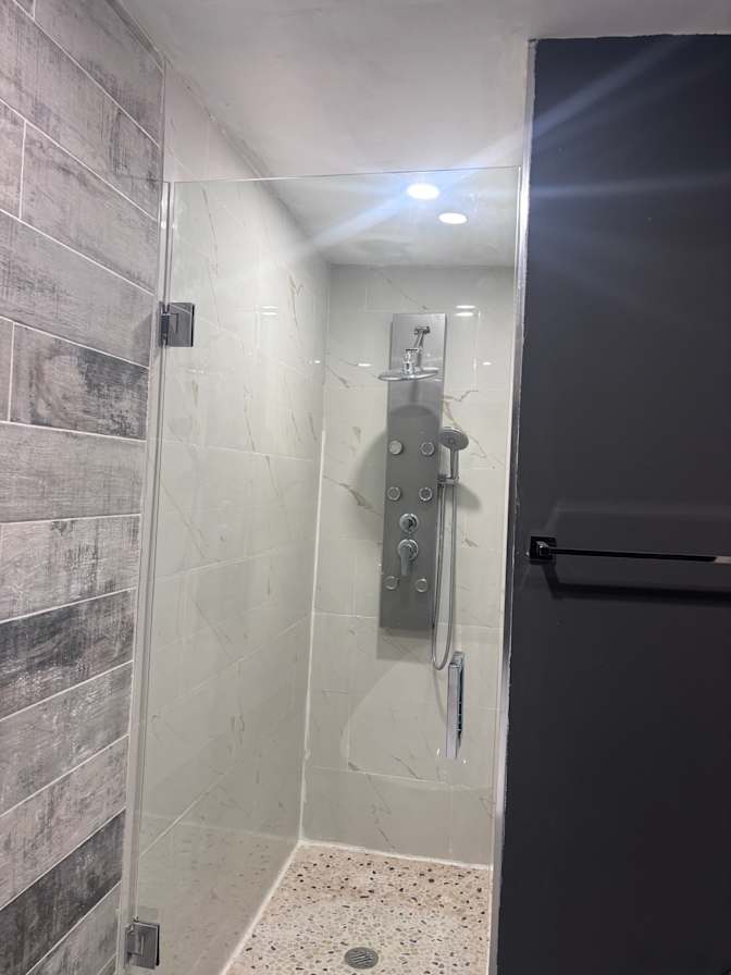 Photo of HIEU's room