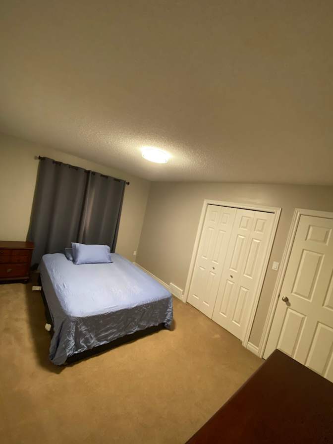 Kenisha Richards's room