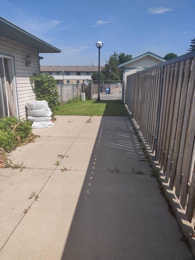 Rick Ironside's room