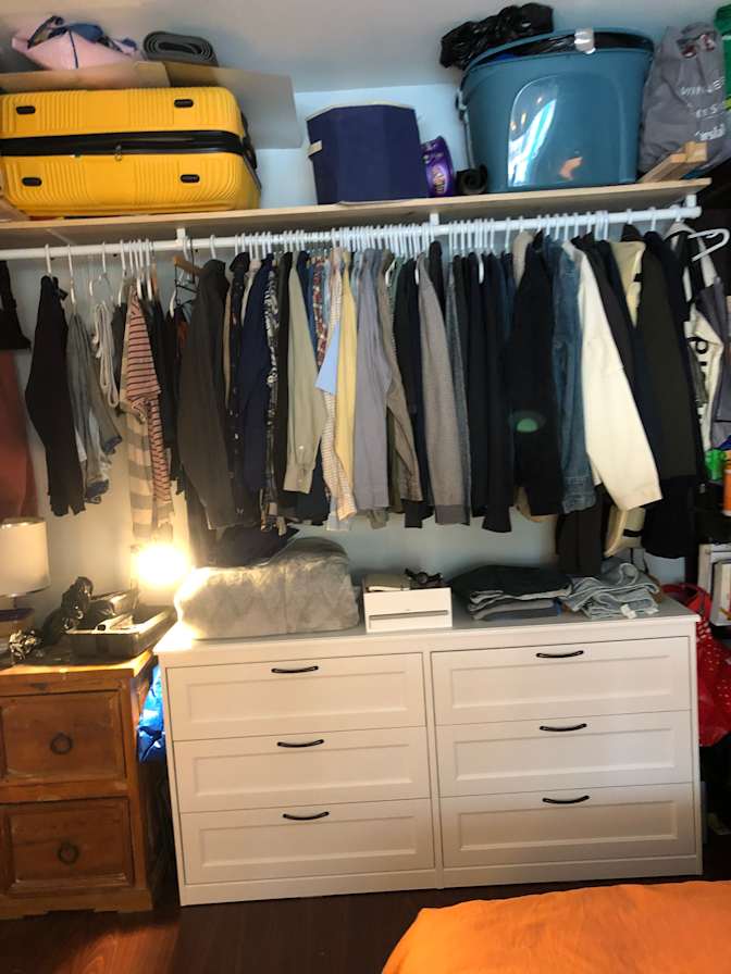 Vincent Molumby's room