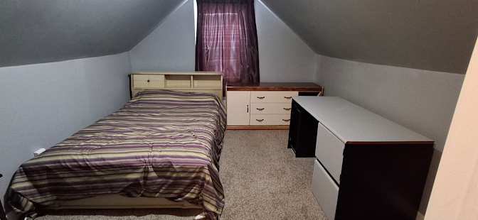 Dina Castillo's room