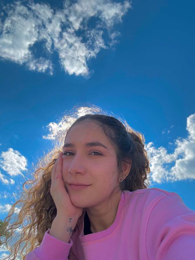 Daniella Gutierrez's room