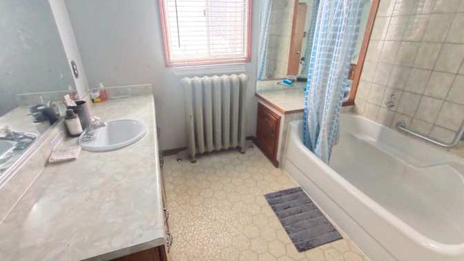 Photo of Freddy's room