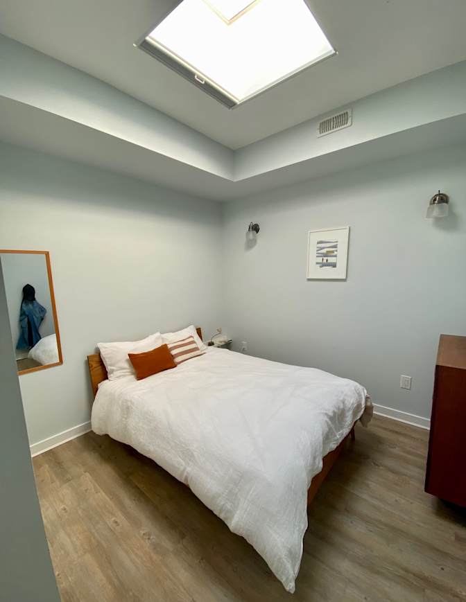 Photo of Joshua Ginter's room