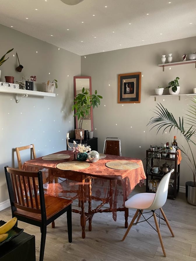 Vaishnavi Thakur's room