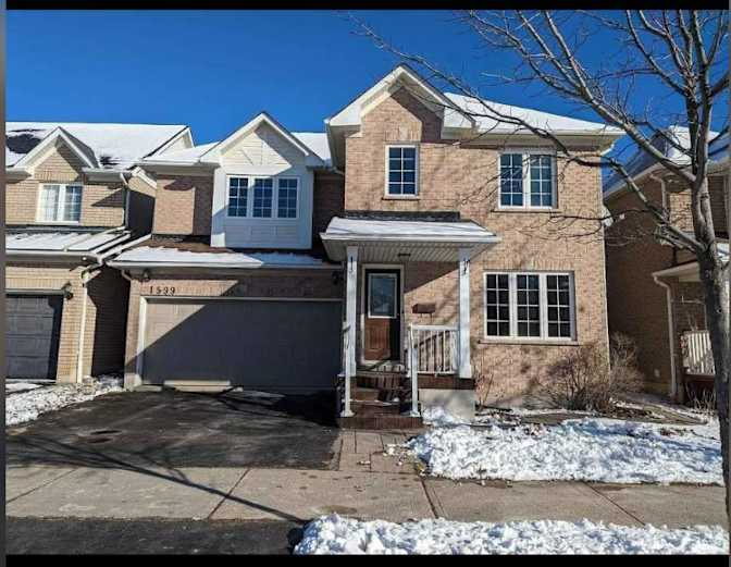 Elackia Ramamoorthy's room