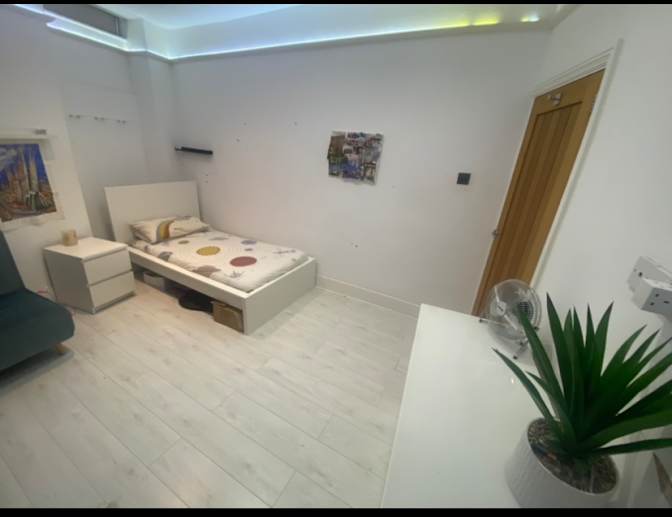 Photo of Jo's room