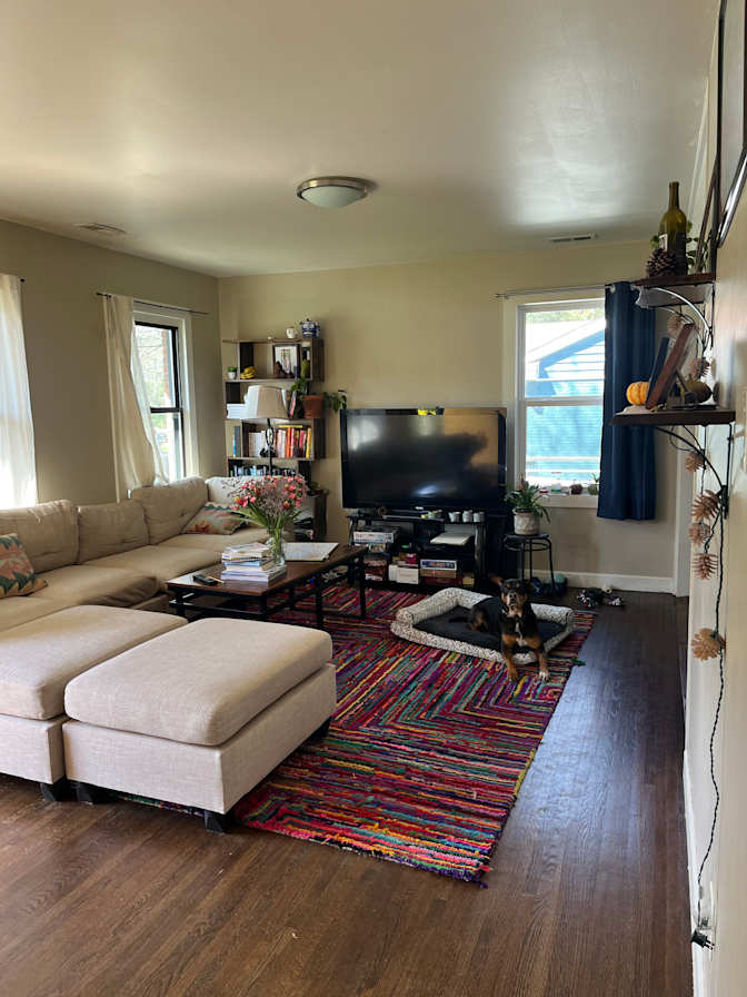 Photo of Taylor's room