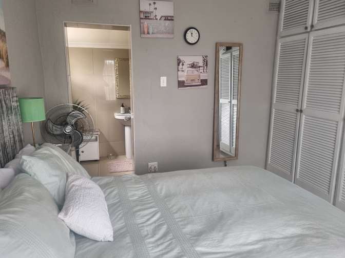 Photo of Karen Grey's room