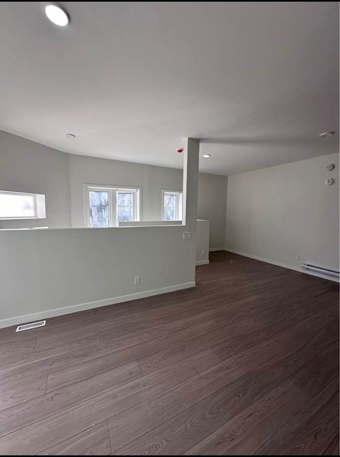 Photo of Divine's room