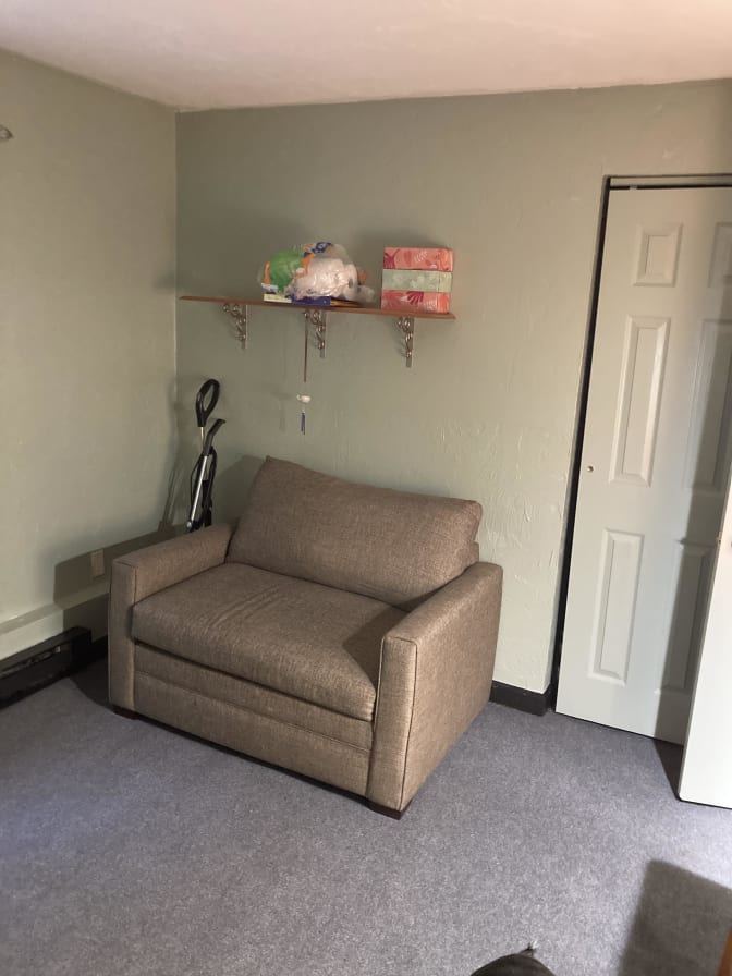 Photo of Beth Batchman's room