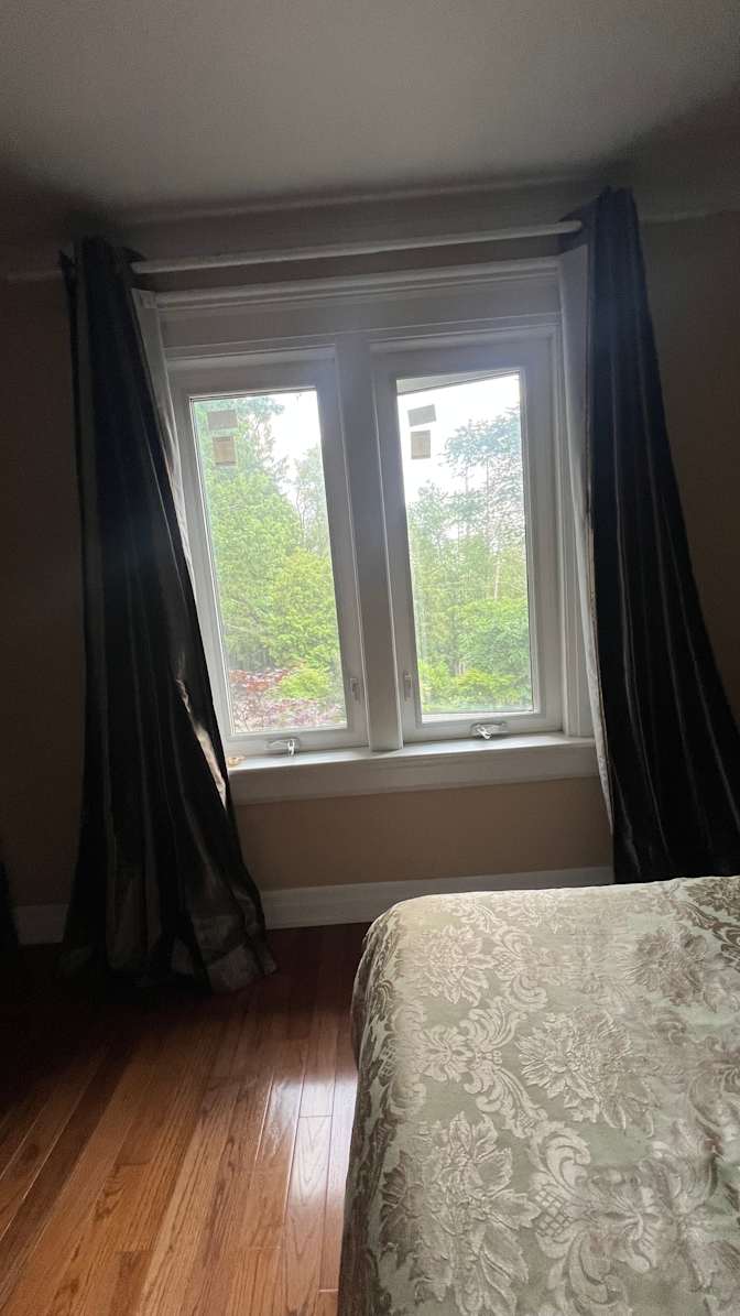 Photo of Shelley Le's room