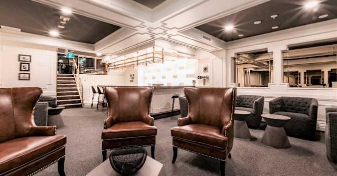 Blossom Ayuka-kubam's room