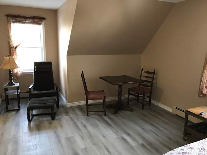 Gordon Townsend's room