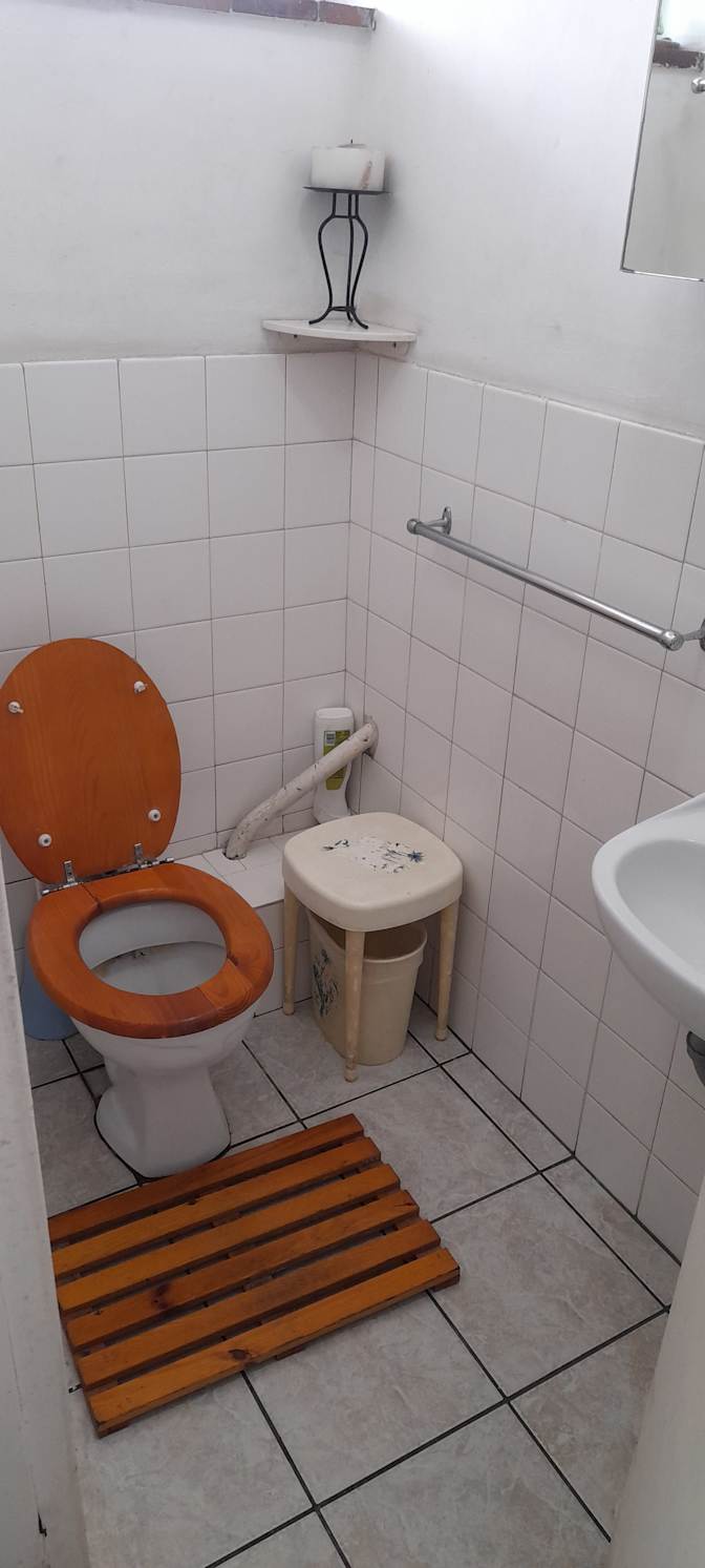 Photo of Marc_in_PLUMSTEAD's room