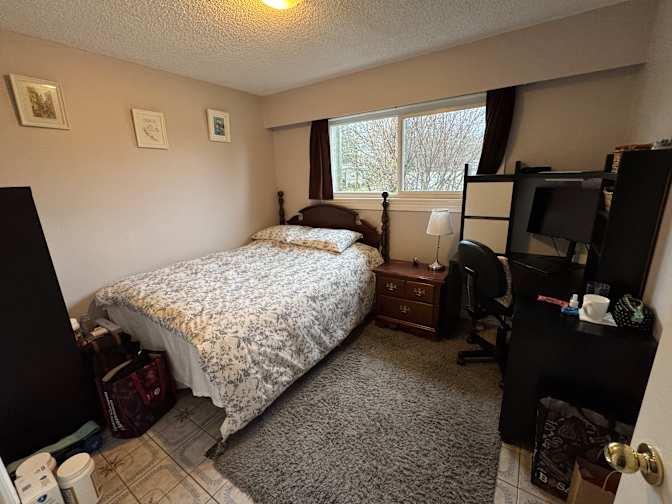 Shree Chandra's room