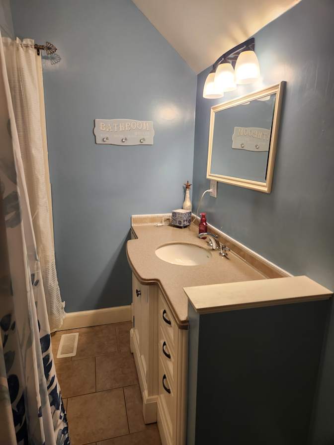 Photo of Dan Muccio's room