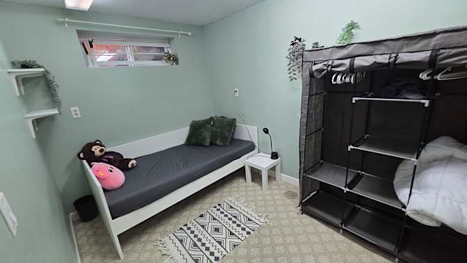 Photo of Tammy Kurtz's room