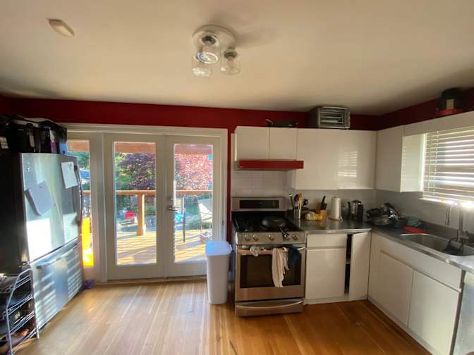 Grant Robertson's room