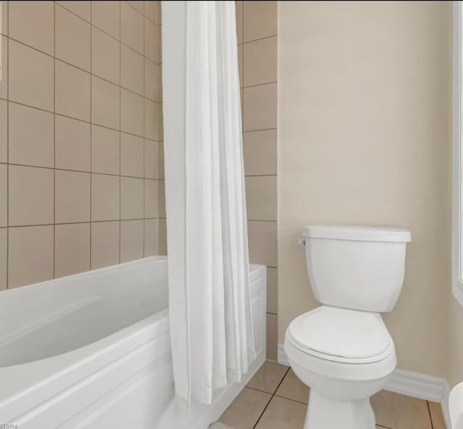 Joyce Asubonteng Yeboah's room