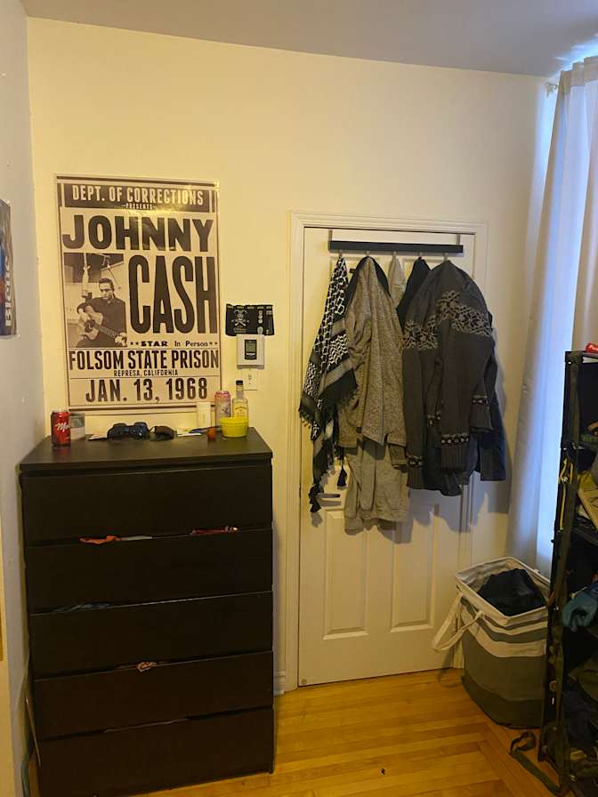 Simon Cousineau's room