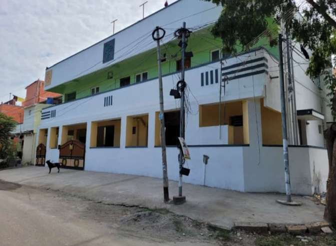 Photo of Sabari Guru's room