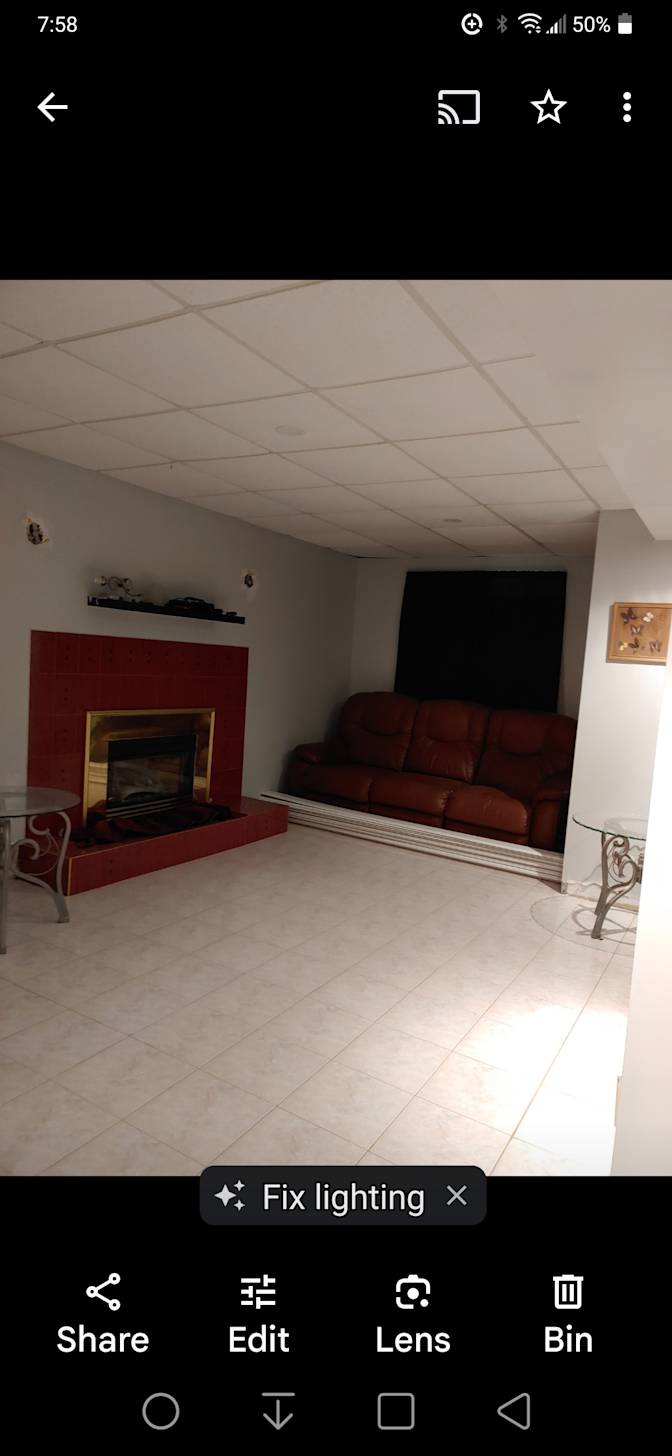 Noelle ALEXANDER's room