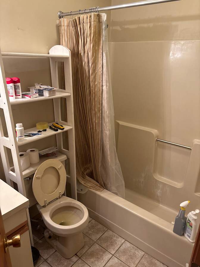 Photo of Matthew Comeras's room