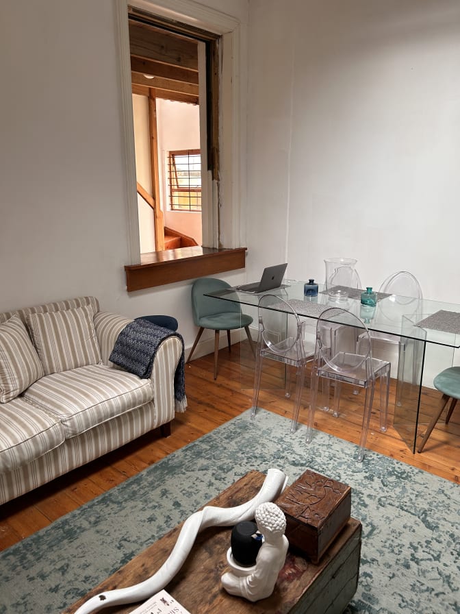 Photo of Vernon's room