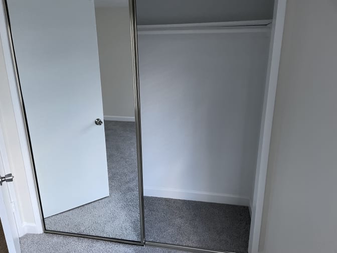 Photo of Lee's room