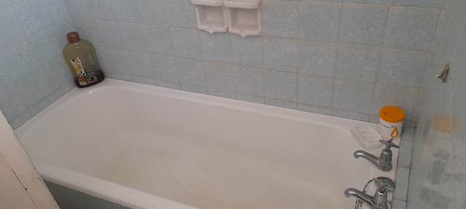 Photo of Marc_in_PLUMSTEAD's room