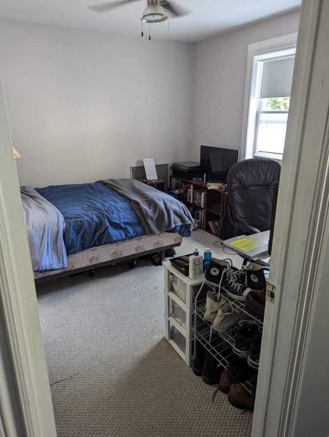 iain davidson's room