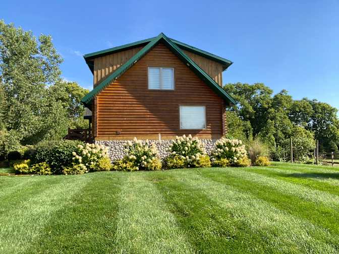 Mary-Anne Molzan's room