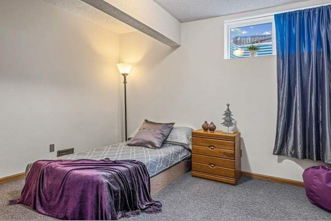Canmore Rental's room