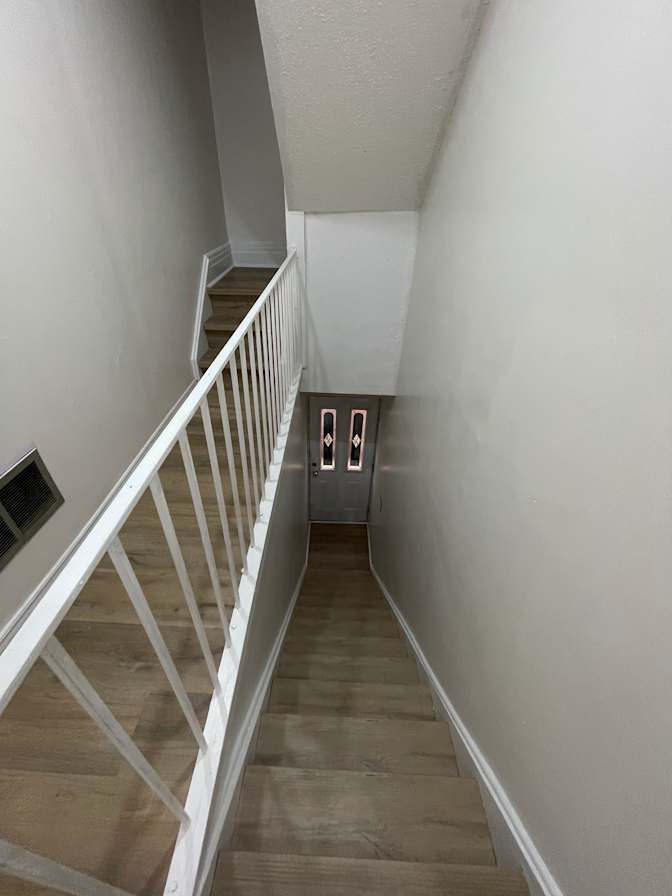 Tolobi Rental's room