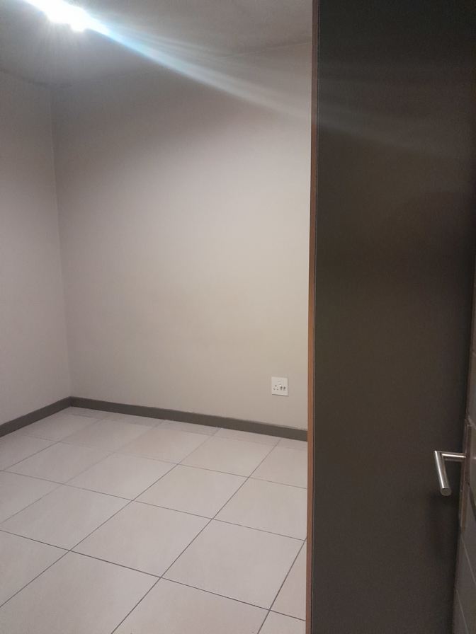 Photo of Nelisa's room