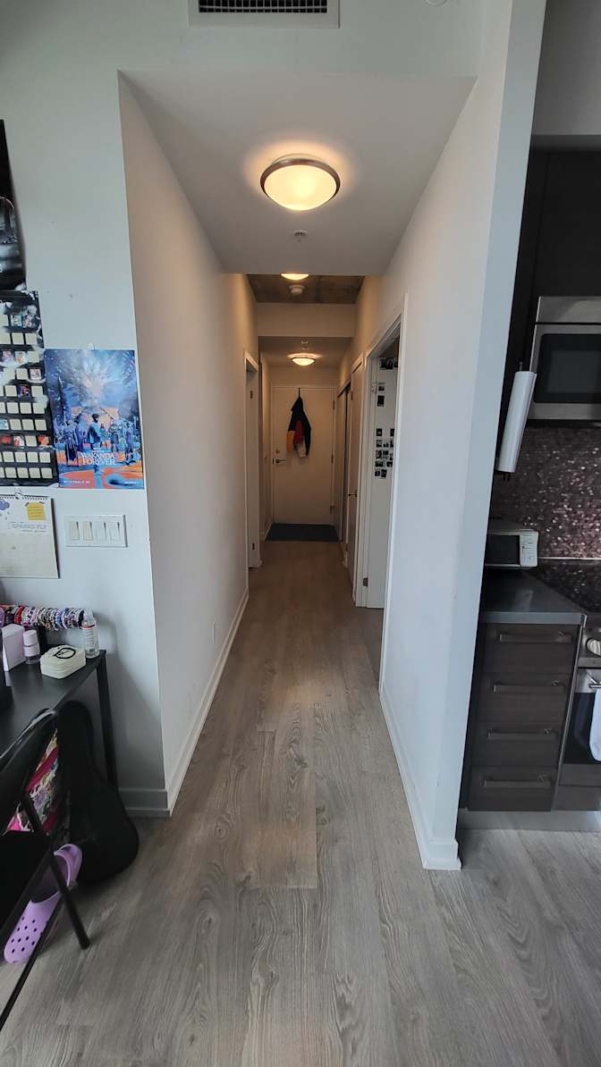 Photo of Mich Anger's room