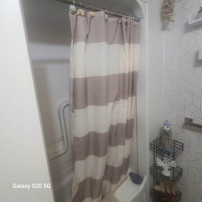 Lloyd R Clarke's room