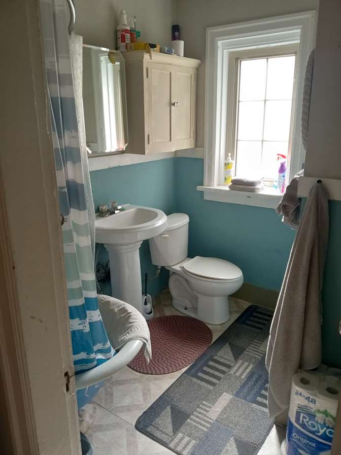 Photo of Rich's room