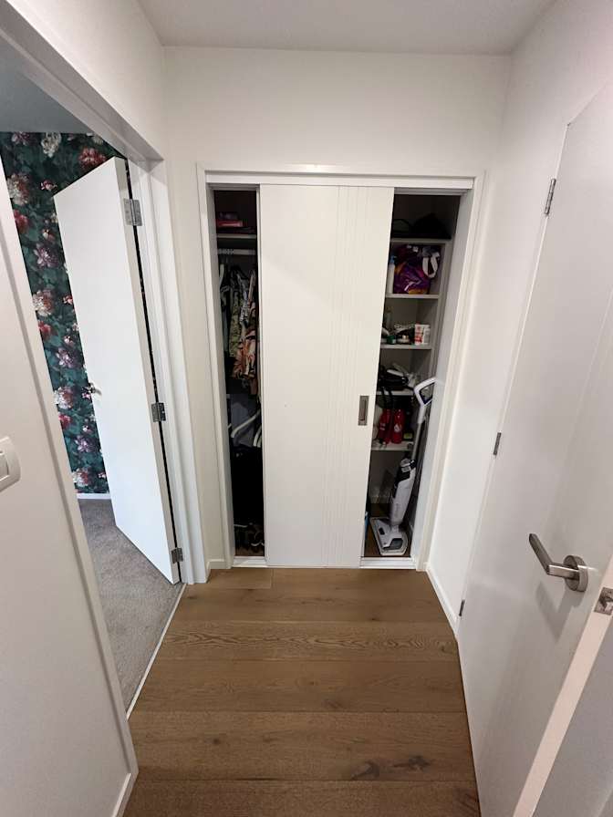 Photo of Moe Amouzgar's room