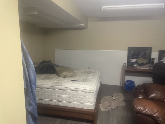 Kinsley Pearen's room