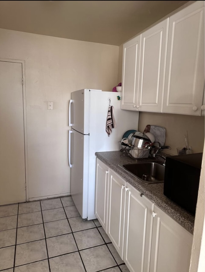 Deepinderjeet's room