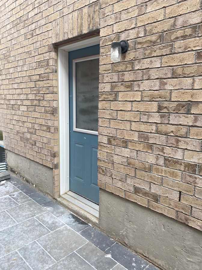 Chandran Madeswaran's room