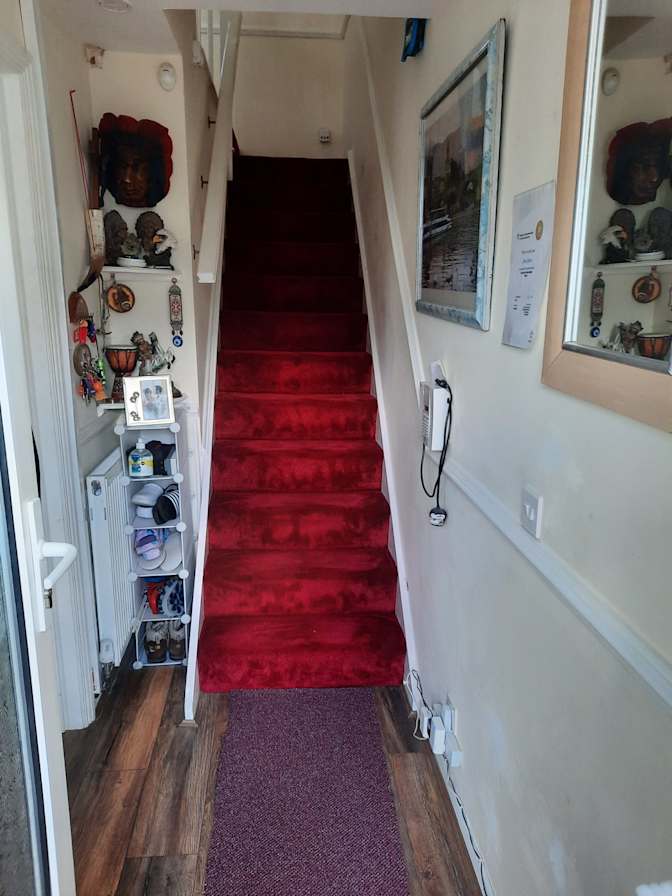 Photo of Steve and Jana's room