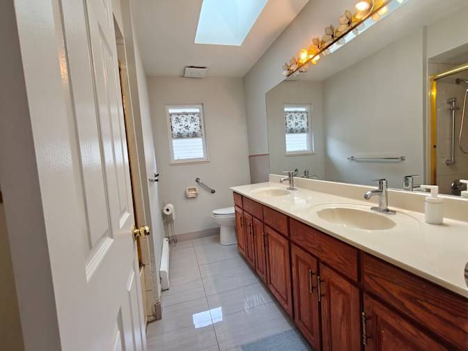 Photo of Renu khatter's room