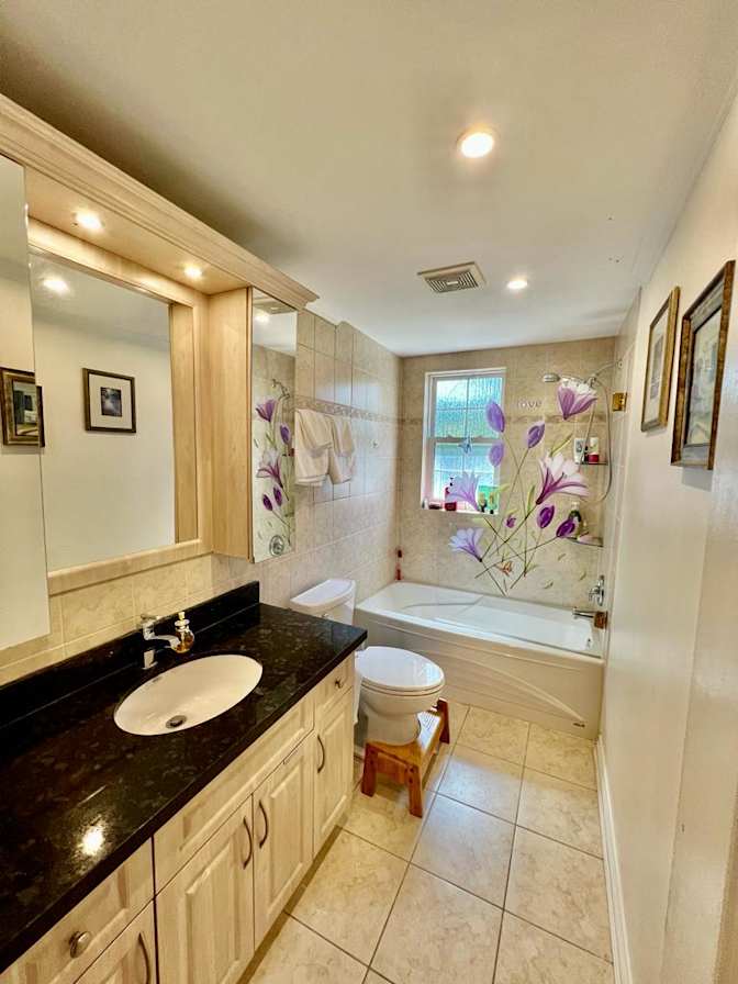 Photo of Linh's room